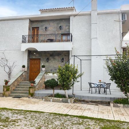 Paradeisos Kardamyli Exterior photo